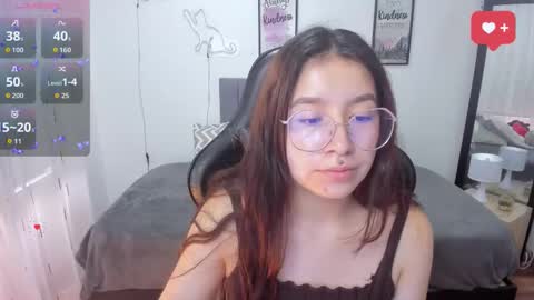 Snapshot of amy_sophiaa chatting on September 30, 12:55 pm Amy sophia 3 online show from September 30, 12:55 pm