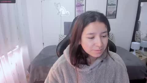 Snapshot of amy_sophiaa chatting on October 13, 1:14 pm Amy sophia 3 online show from October 13, 1:14 pm