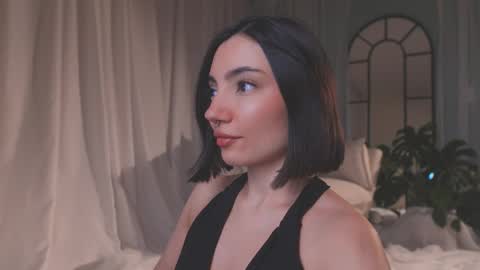 Amy Armstrong online show from March 29, 12:20 am