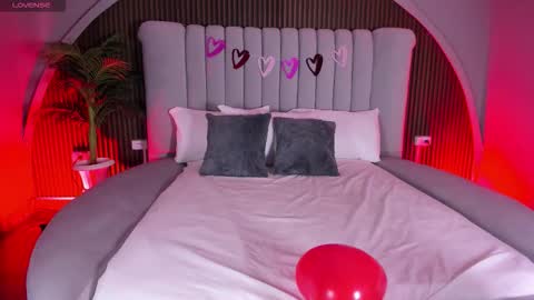 amy online show from February 14, 12:40 pm