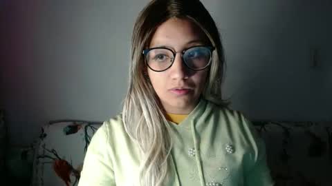 amycosplay99 online show from January 1, 11:05 am