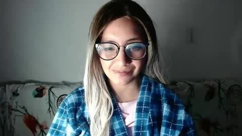 amycosplay99 online show from December 28, 2:33 am