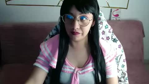 Amy Lee online show from December 2, 8:27 am