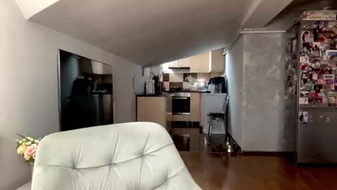 amyroberta92 online show from November 19, 8:25 am