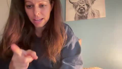 Amy Smilez online show from December 10, 3:22 pm