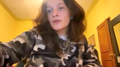 an_e333 online show from October 12, 7:11 am