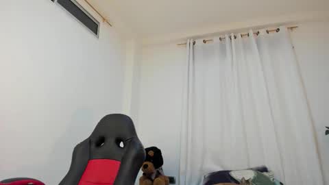 Ana online show from March 5, 1:23 am