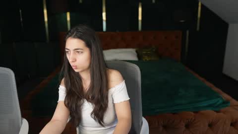 PLAYHARD054 online show from April 9, 10:31 am