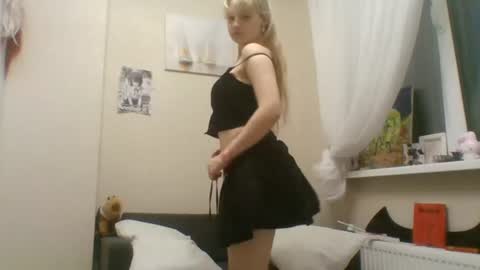 Malvina online show from July 13, 5:24 pm