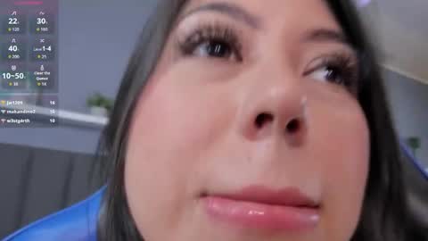 A N A online show from November 22, 4:42 pm