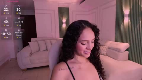 Anahi Curlie online show from April 14, 3:06 am