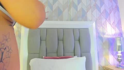   online show from March 10, 11:34 am