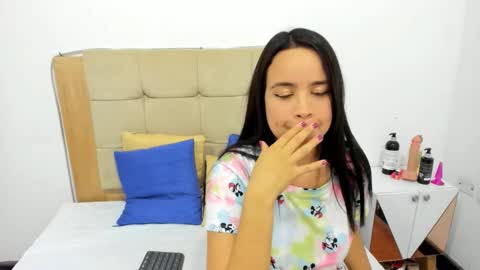 ANAIS EVANZ  online show from January 22, 7:03 pm