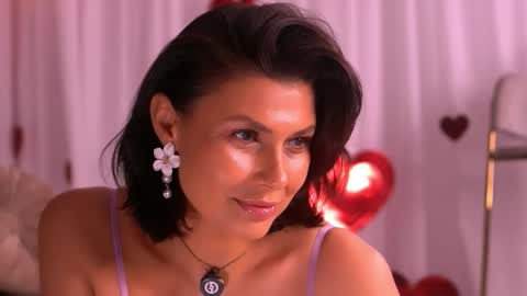 Anais online show from February 18, 4:55 am