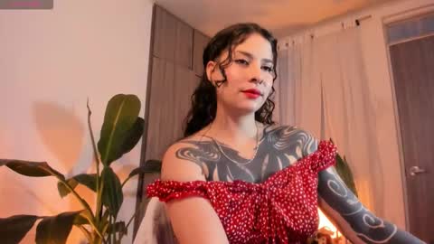 Mariana  online show from November 19, 3:34 pm