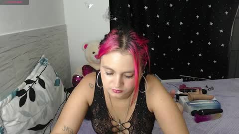 analiz_ online show from April 8, 4:58 am