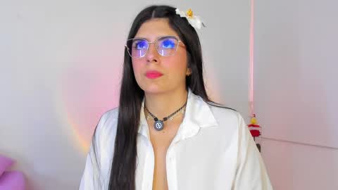 Anastacia online show from March 29, 10:20 pm