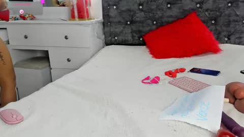 Snapshot of anastasia_danger1 chatting on December 12, 1:39 pm ANASTASIA DANGER online show from December 12, 1:39 pm