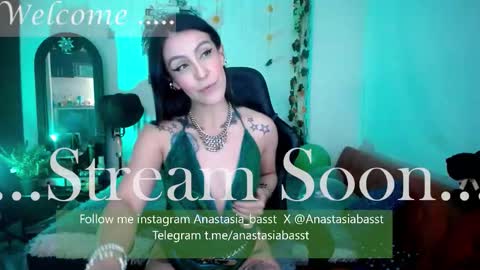 Jennyfer.... but u can say me Anastasia online show from March 4, 5:03 am