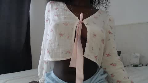 mayah online show from March 21, 7:02 am