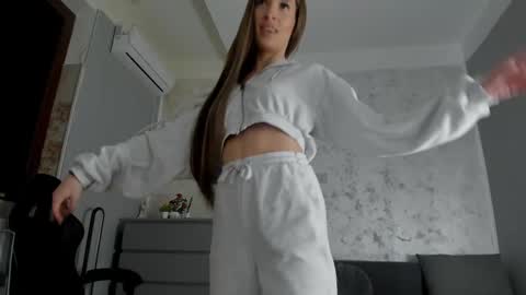 anayd_star online show from February 21, 9:00 pm