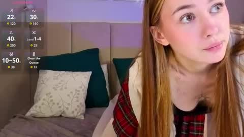 im Andarna dont forget give me thumbs up online show from April 13, 9:54 am