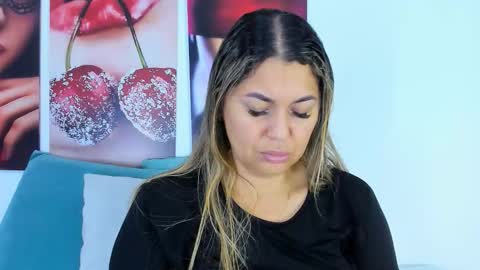 Andrea online show from January 13, 11:58 am