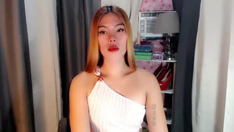 andrea06121998 online show from February 23, 12:37 pm