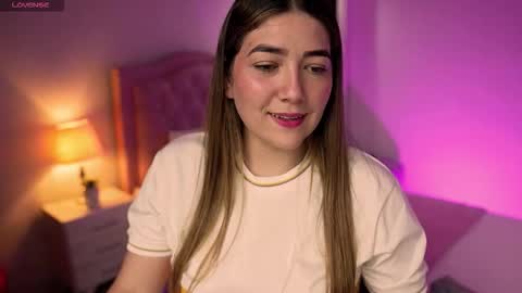 Snapshot of andrea_garciat chatting on October 11, 8:55 pm Andrea online show from October 11, 8:55 pm
