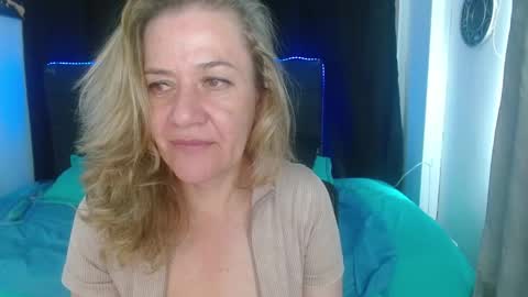 andreea_xx online show from February 11, 2:18 pm