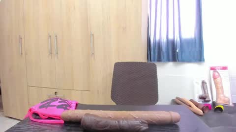 yudith online show from April 11, 7:28 pm