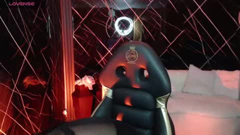 andy_eagleton_20 online show from July 9, 3:42 am