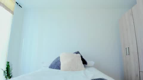 Andy  online show from April 20, 1:25 pm