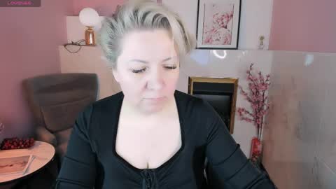 aneli_mira online show from April 8, 3:14 pm