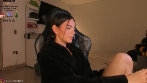      online show from October 29, 6:50 am