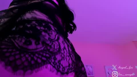 Angel  online show from April 19, 3:17 am