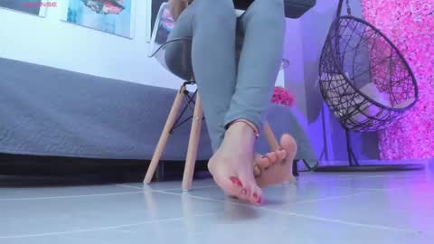 Snapshot of angela_donnato chatting on March 6, 3:24 am A N G E LA. online show from March 6, 3:24 am