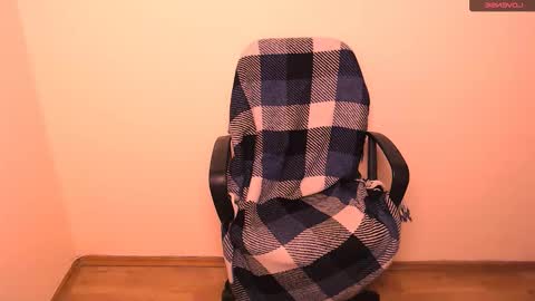 Snapshot of angelalice_ chatting on September 8, 2:16 pm Alice online show from September 8, 2:16 pm