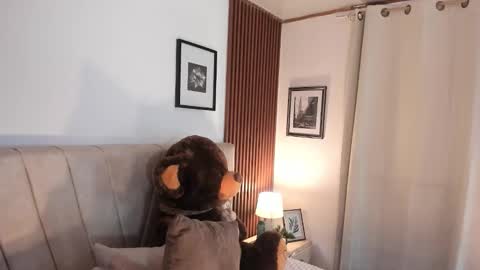 Carolina online show from March 15, 1:51 am