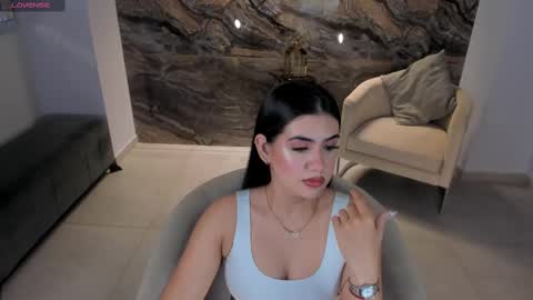 Snapshot of angelicavega_ chatting on February 24, 11:30 am Angelica Vega online show from February 24, 11:30 am
