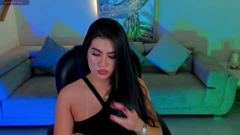 Snapshot of angelicavega_ chatting on January 28, 7:21 pm Angelica Vega online show from January 28, 7:21 pm
