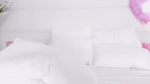 Angelic online show from February 28, 2:44 am