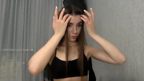 Angelina online show from December 16, 10:15 pm