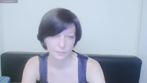 Snapshot of angelinalov_ chatting on February 5, 7:50 am Angelina online show from February 5, 7:50 am