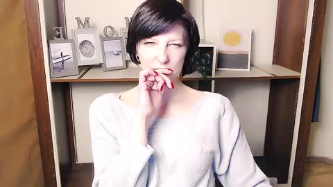 Angelina online show from April 10, 8:42 am