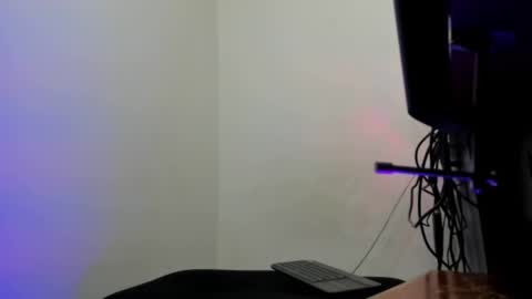 ANGELIQUE DUBOIS online show from February 24, 7:01 pm