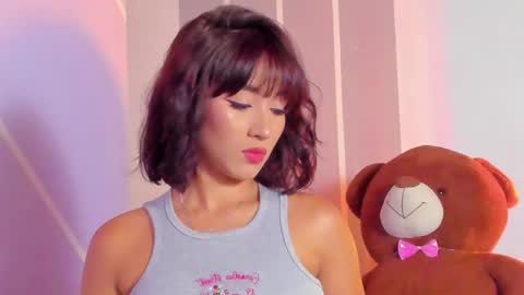 Angelique Murphy online show from February 14, 2:02 am