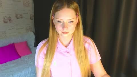 Cutie online show from September 22, 5:00 pm