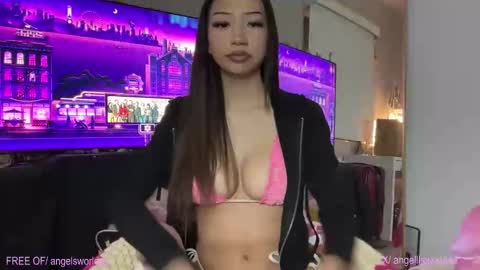 angel online show from November 13, 4:00 am