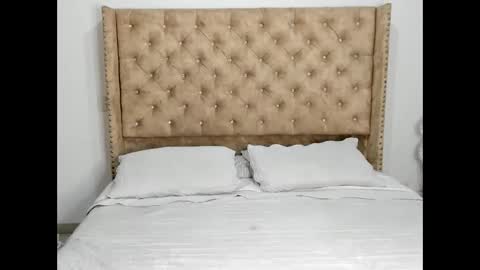 Angelly online show from December 20, 1:20 am